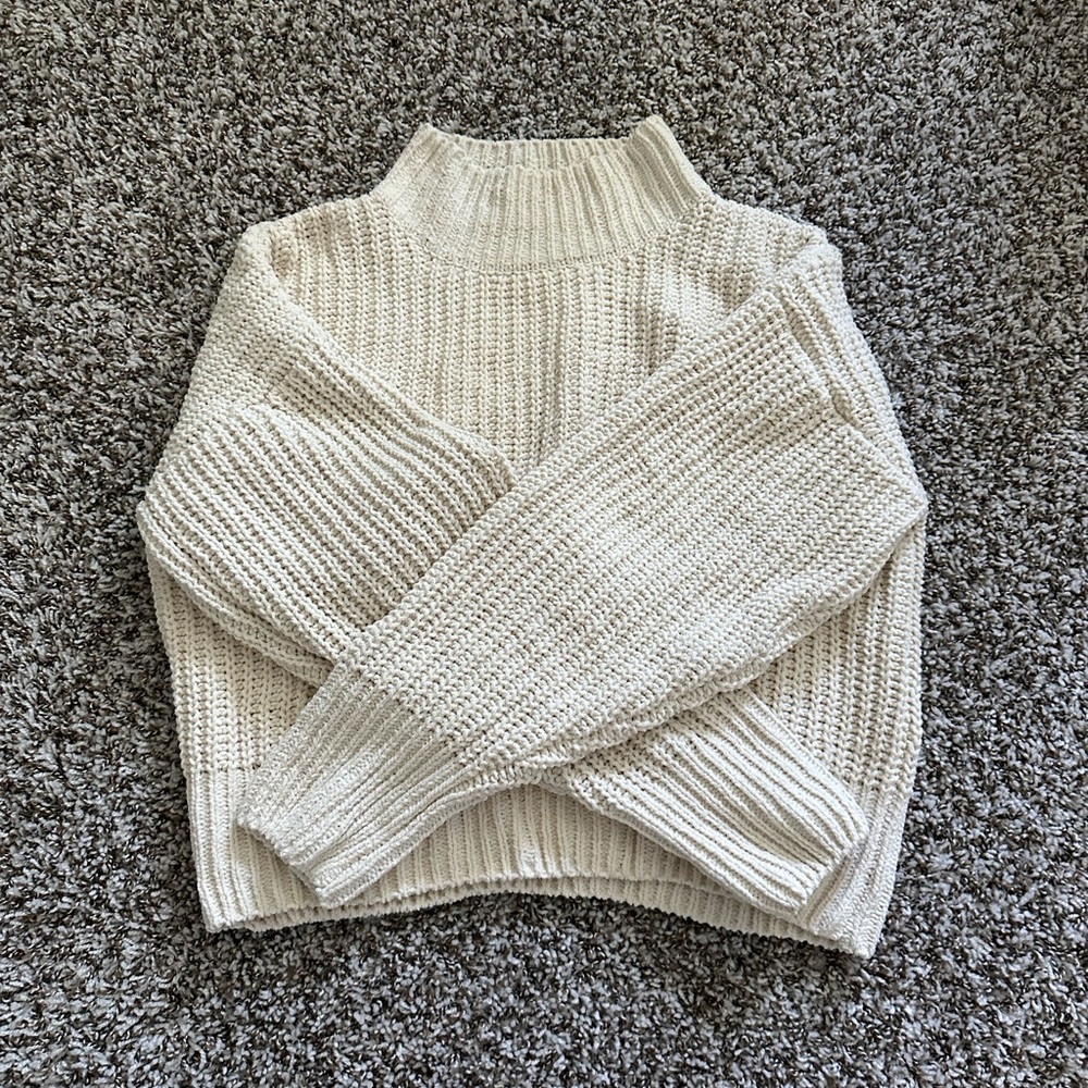 Double Zero chenille mockneck